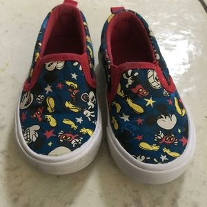 DISNEY Mickey Mouse Slip On Sneakers EUC! Sz 5/6